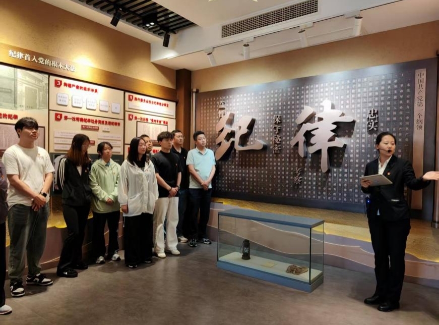 图片6.jpg 图片6.jpg